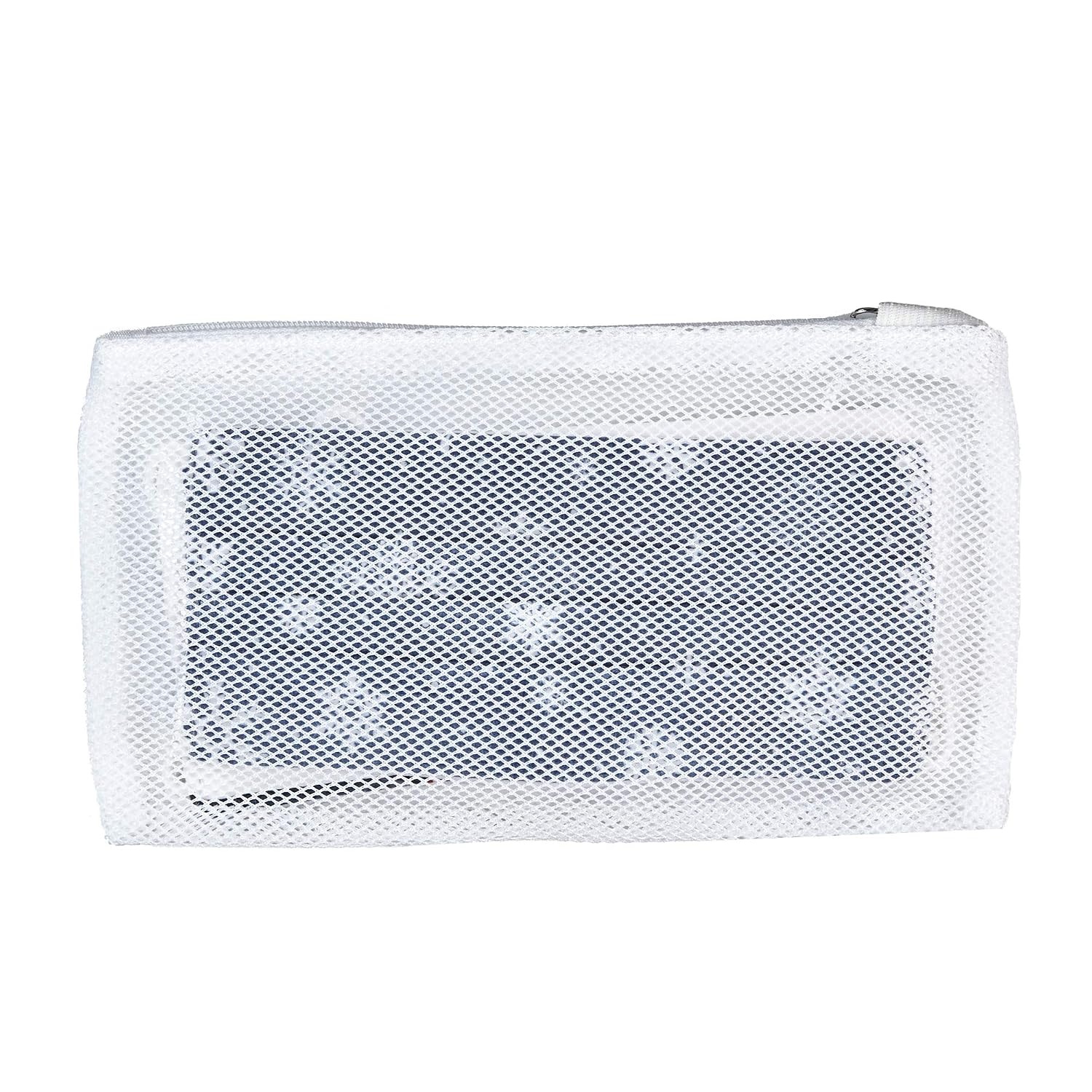 image:imageAllegro by Scunci Holiday Fun Face Masks With Mesh Bag Pack of 3Spread Joy