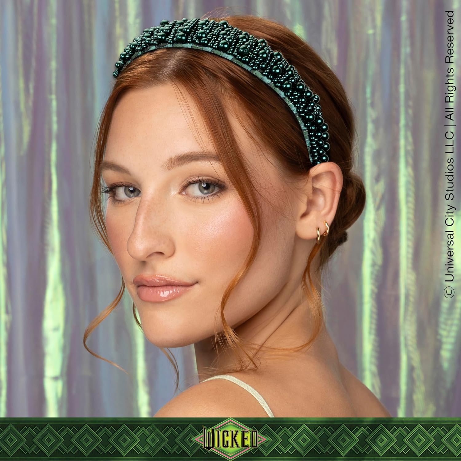 image:imageCONAIR Scunci Pearl Headband ideal for all occasions fashionable and trendy nonslip head band hair accessories for women holiday headwear stocking stuffers gifts for her IvoryEmerald City Green