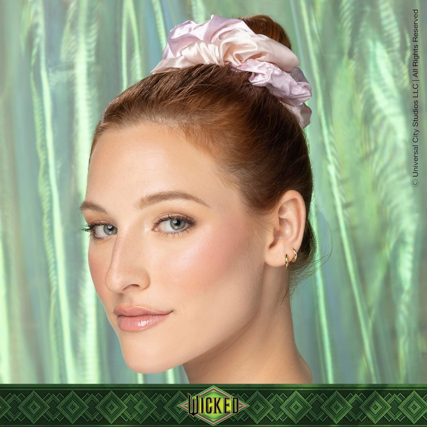 image:imageConair Wicked Elphaba Gift Box hair accessories for girls gifts for her hair accessories Scunci 4PKGlinda Pink