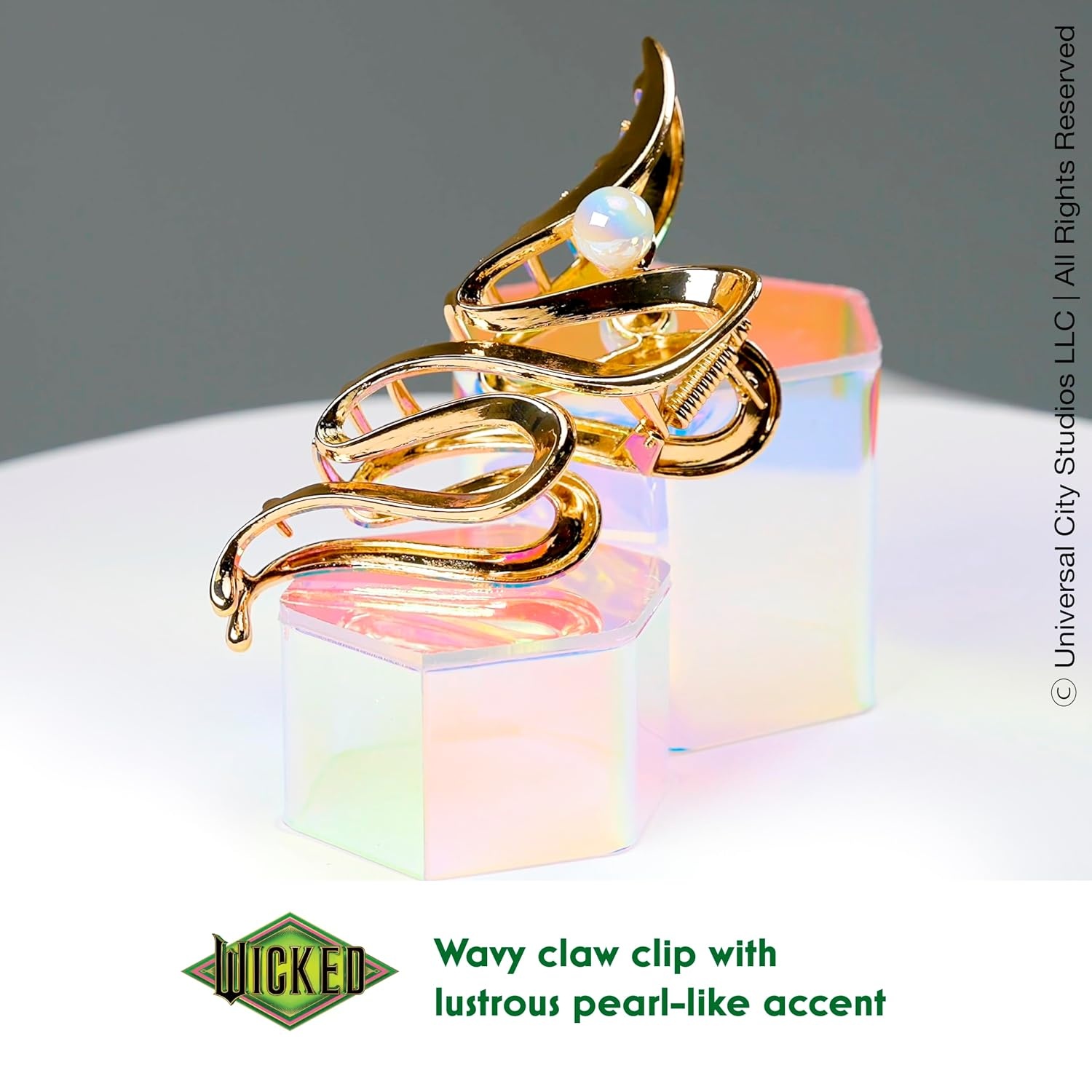 image:imageScunci Wicked Glinda Gold Claw Clip Hair Accessory Gold 1 Count Pack of 1Glinda Gold