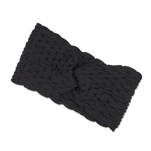Scünci by Conair Extra-Wide Twist Headwrap, Made in Italy, in Black, 1 Count(Black)